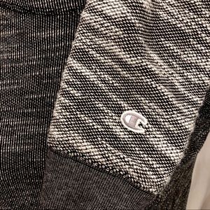 💫grey heathered champion sweater